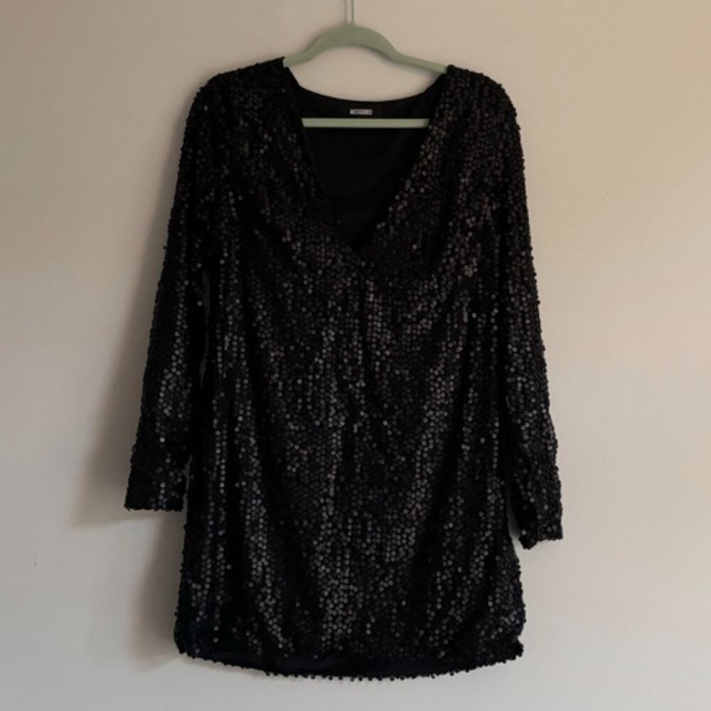 Misguided Sequin Long Sleeve Dress